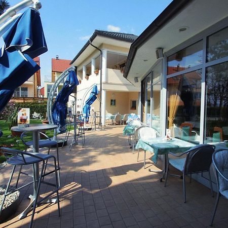 Grandvid Hotel Škofljica Buitenkant foto