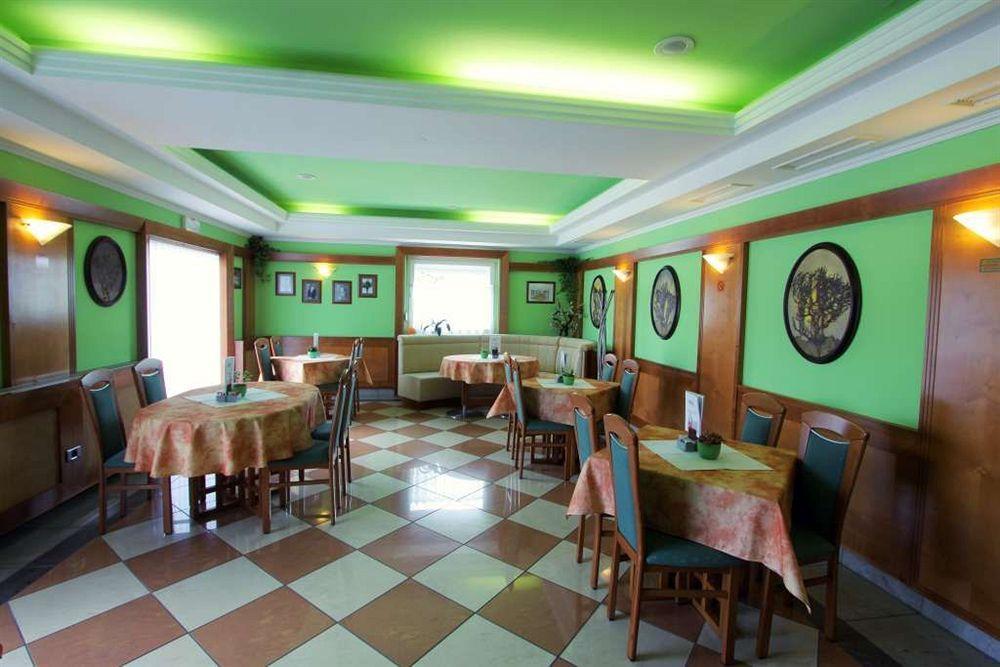 Grandvid Hotel Škofljica Restaurant foto