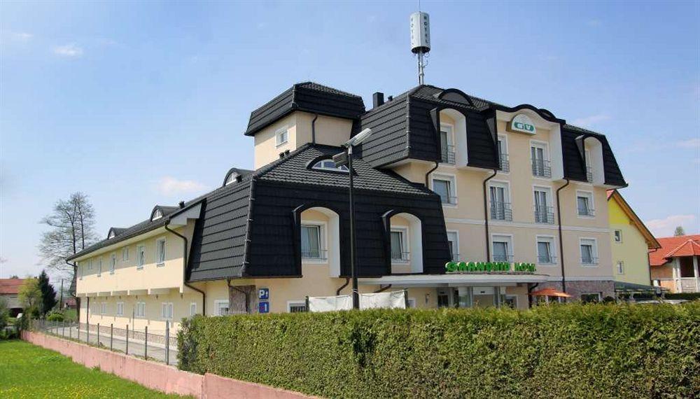 Grandvid Hotel Škofljica Buitenkant foto