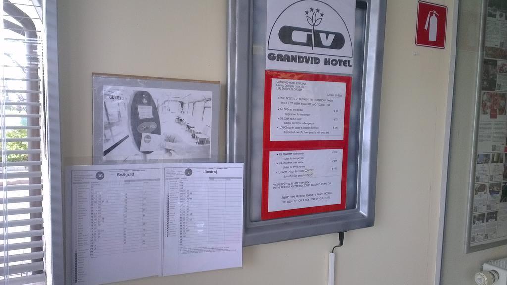 Grandvid Hotel Škofljica Buitenkant foto
