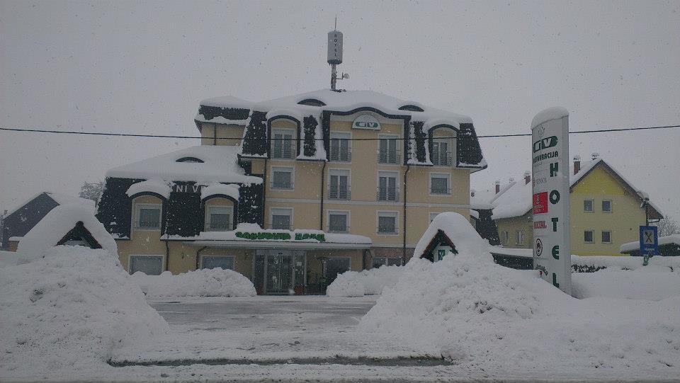 Grandvid Hotel Škofljica Buitenkant foto